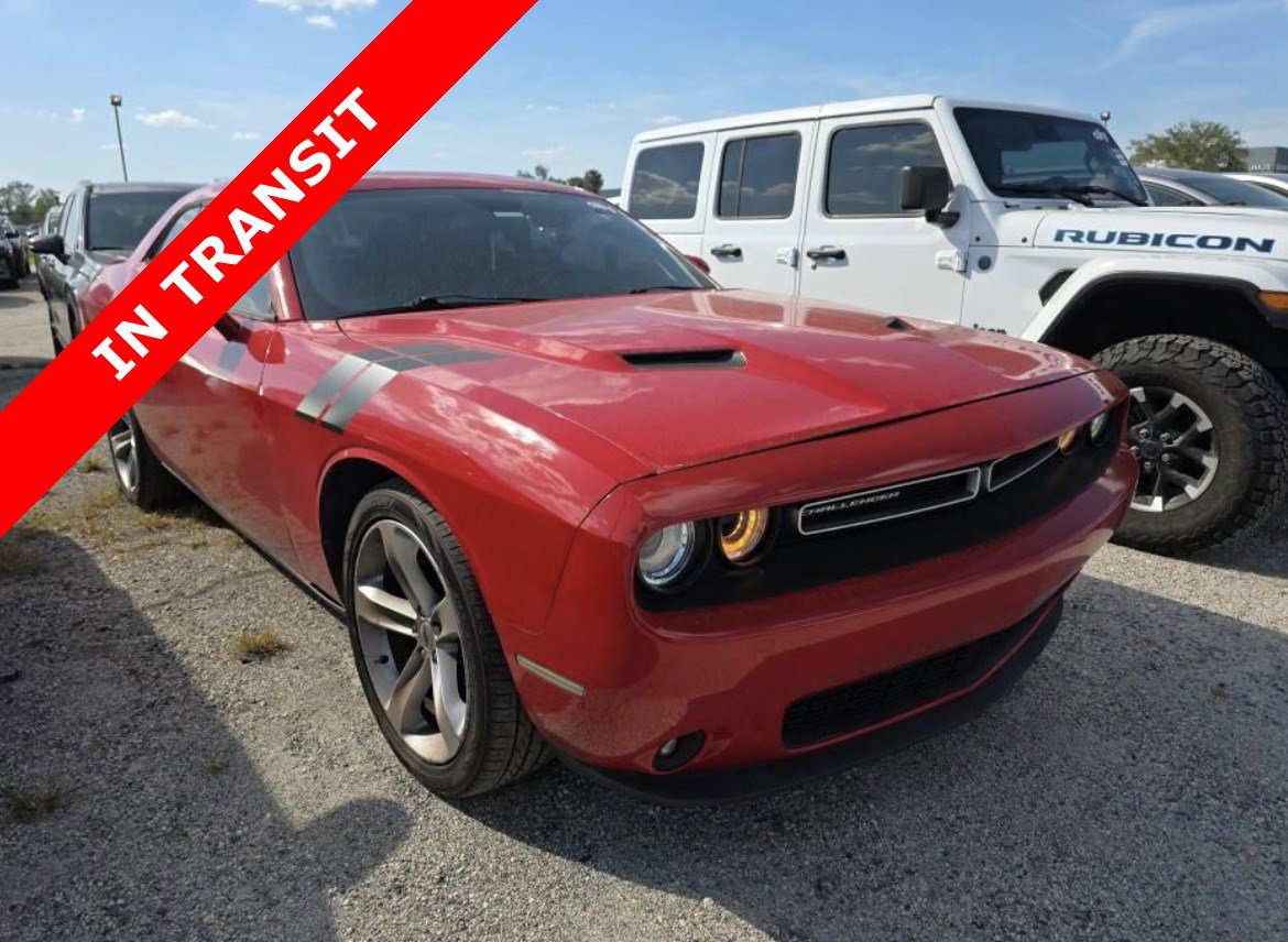 Used 2018 Dodge Challenger SXT Plus RWD image 3