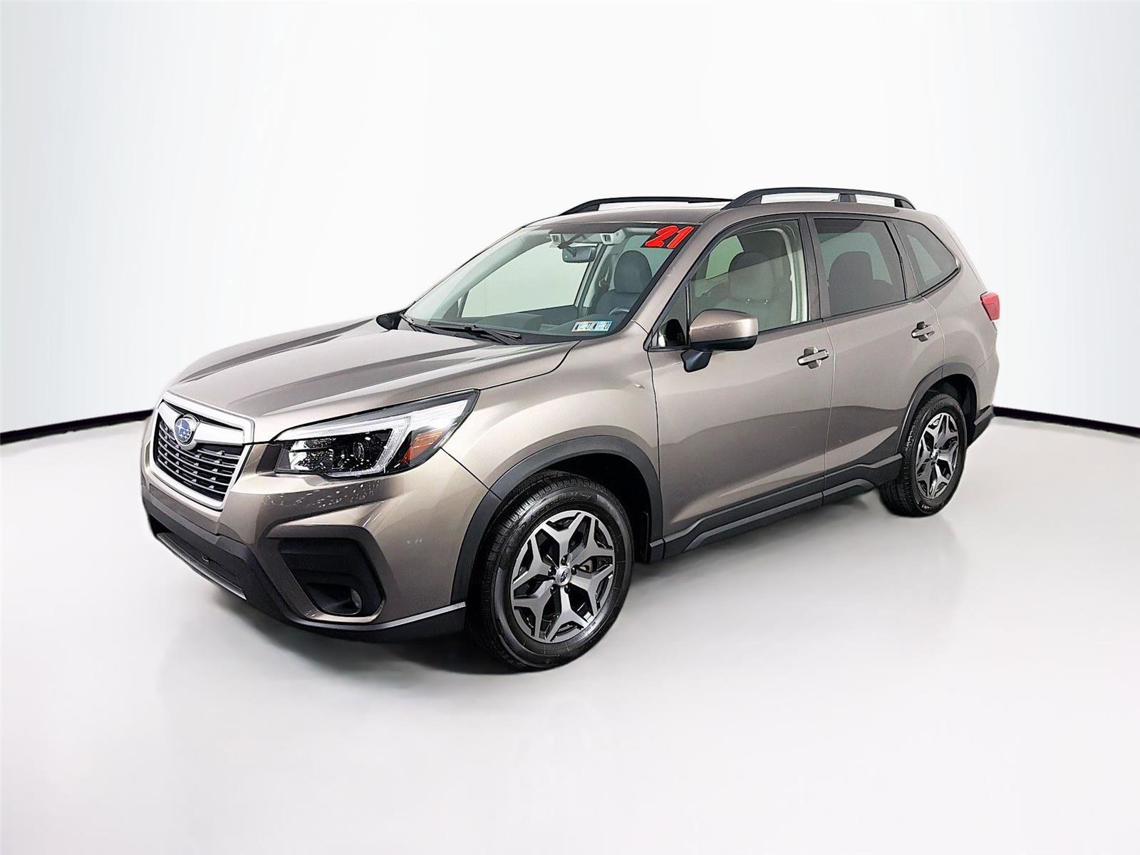 Used 2021 Subaru Forester Premium w/ Popular Package #1 AWD/4WD image 3