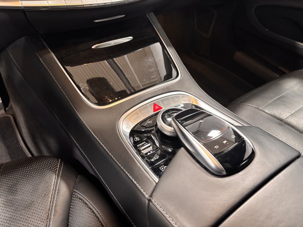 Used 2020 Mercedes-Benz S 560 4MATIC Sedan image 14