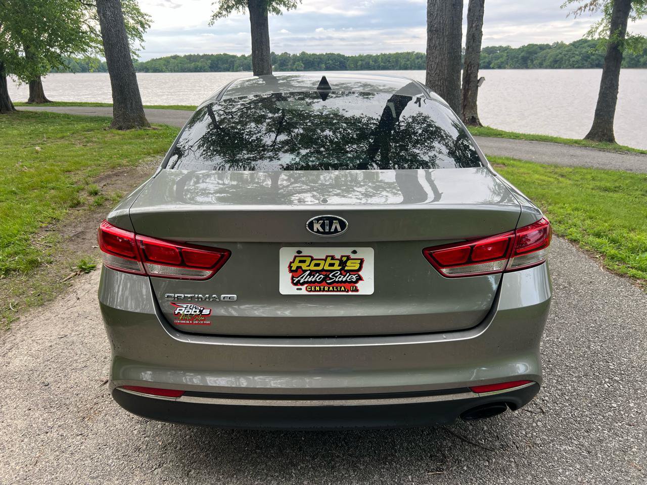 Used 2017 Kia Optima LX w/ Driver Convenience Package FWD image 7