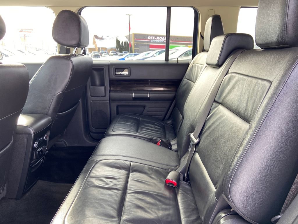 Used 2017 Ford Flex SEL w/ Equipment Group 202A image 16