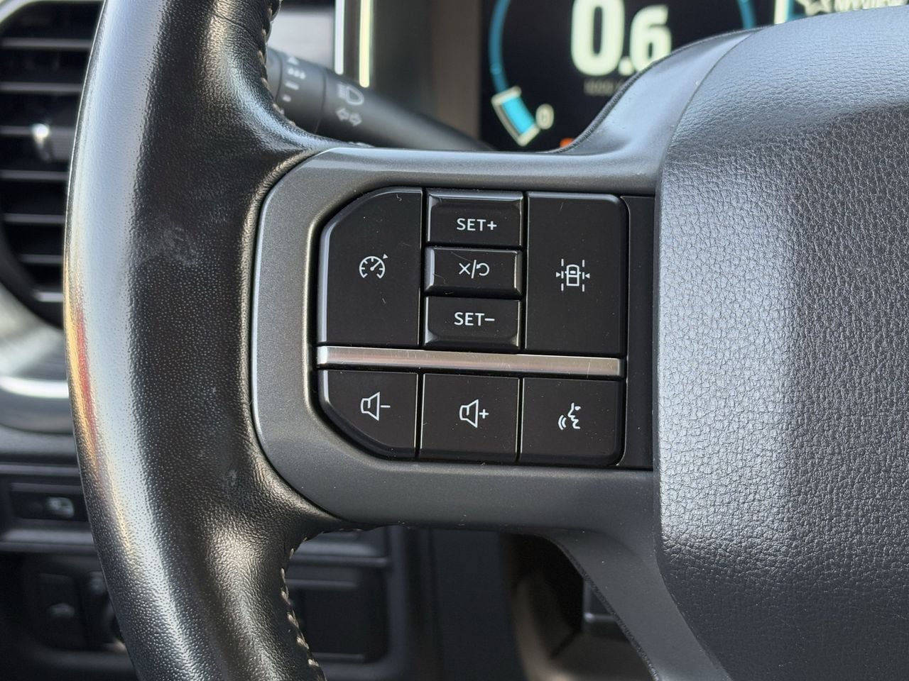 Used 2021 Ford F150 Lariat AWD/4WD image 16