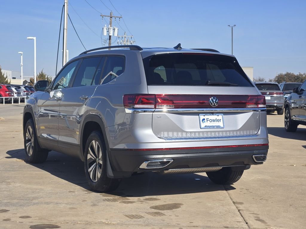 New 2026 Volkswagen Atlas SE FWD image 3