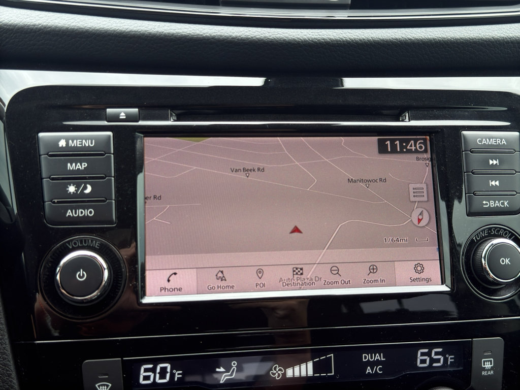 Used 2019 Nissan Rogue SV w/ Premium Package FWD image 18