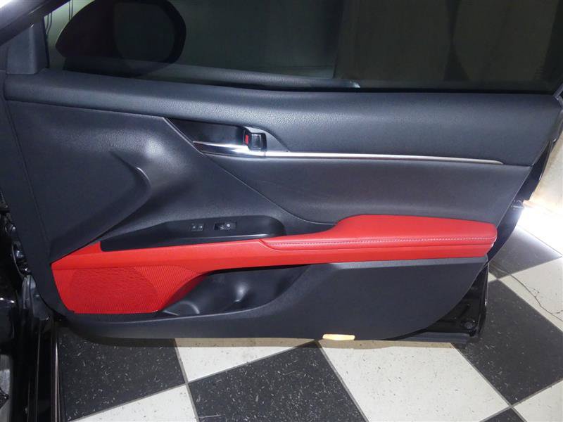 Used 2019 Toyota Camry XSE FWD image 28