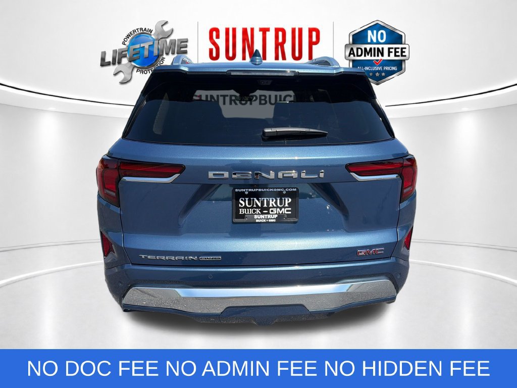 Used 2026 GMC Terrain Denali AWD/4WD image 4