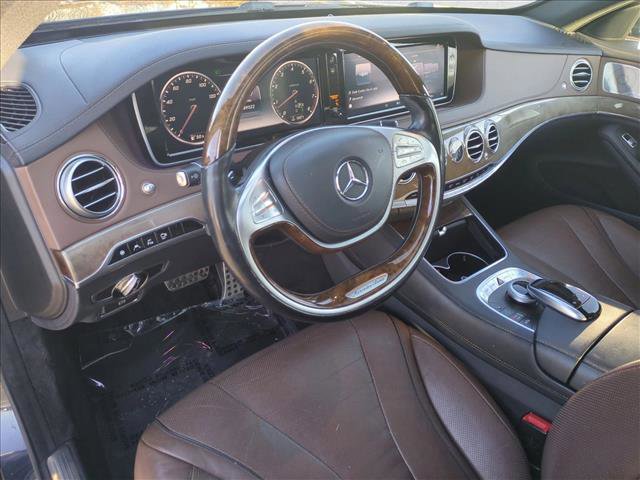 Used 2015 Mercedes-Benz S 550 4MATIC Sedan image 10