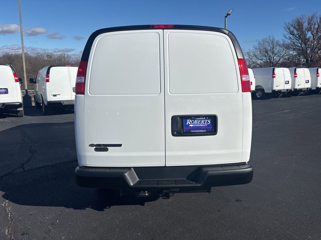 New 2025 Chevrolet Express 2500 w/ Driver Convenience Package RWD image 4
