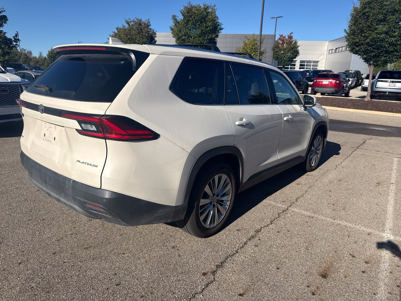 Used 2024 Toyota Grand Highlander AWD image 5
