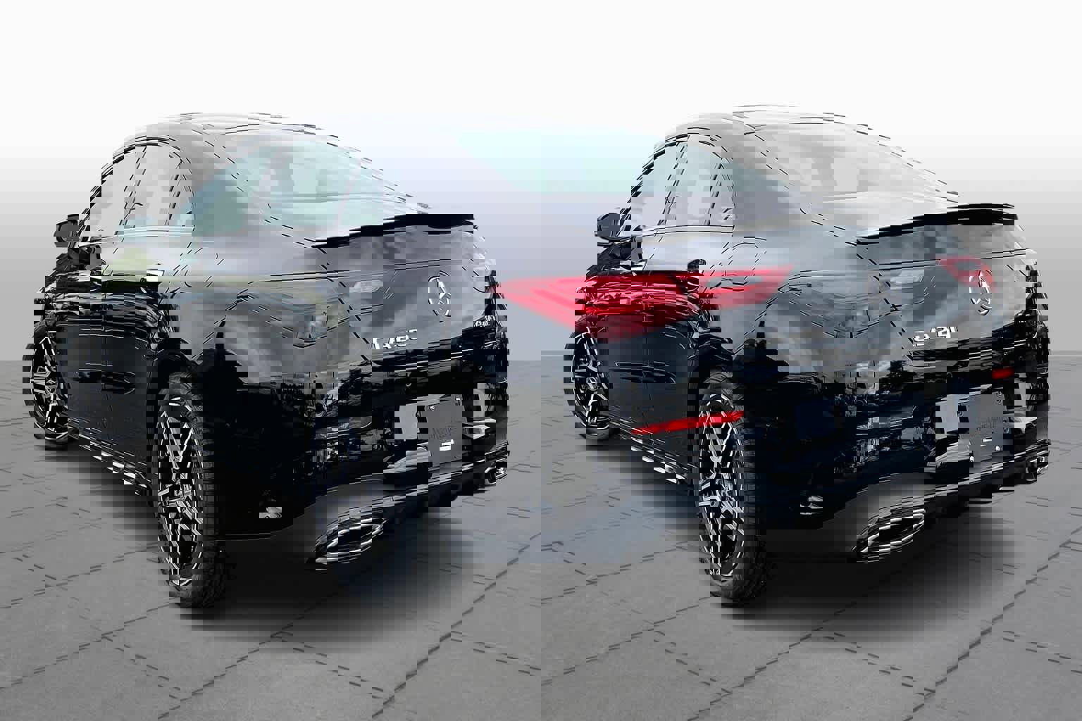 New 2025 Mercedes-Benz CLA 250 4MATIC image 4