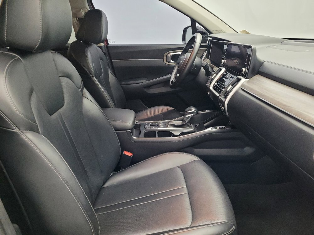 Used 2022 Kia Sorento EX image 21