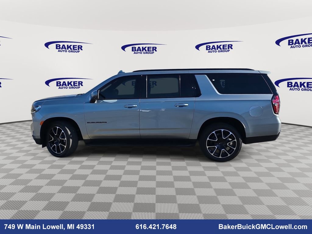 Used 2024 Chevrolet Suburban RST w/ Luxury Package image 7