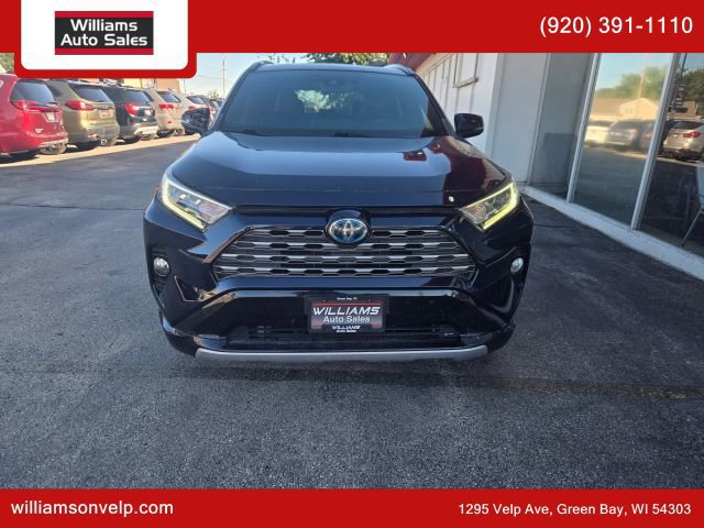 Used 2019 Toyota RAV4 XSE w/ XSE Weather Package AWD/4WD image 3
