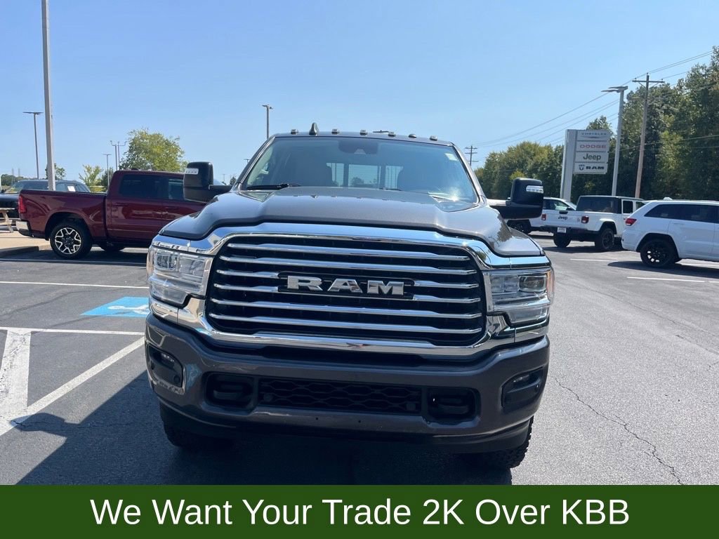 Used 2023 RAM 3500 Limited image 7
