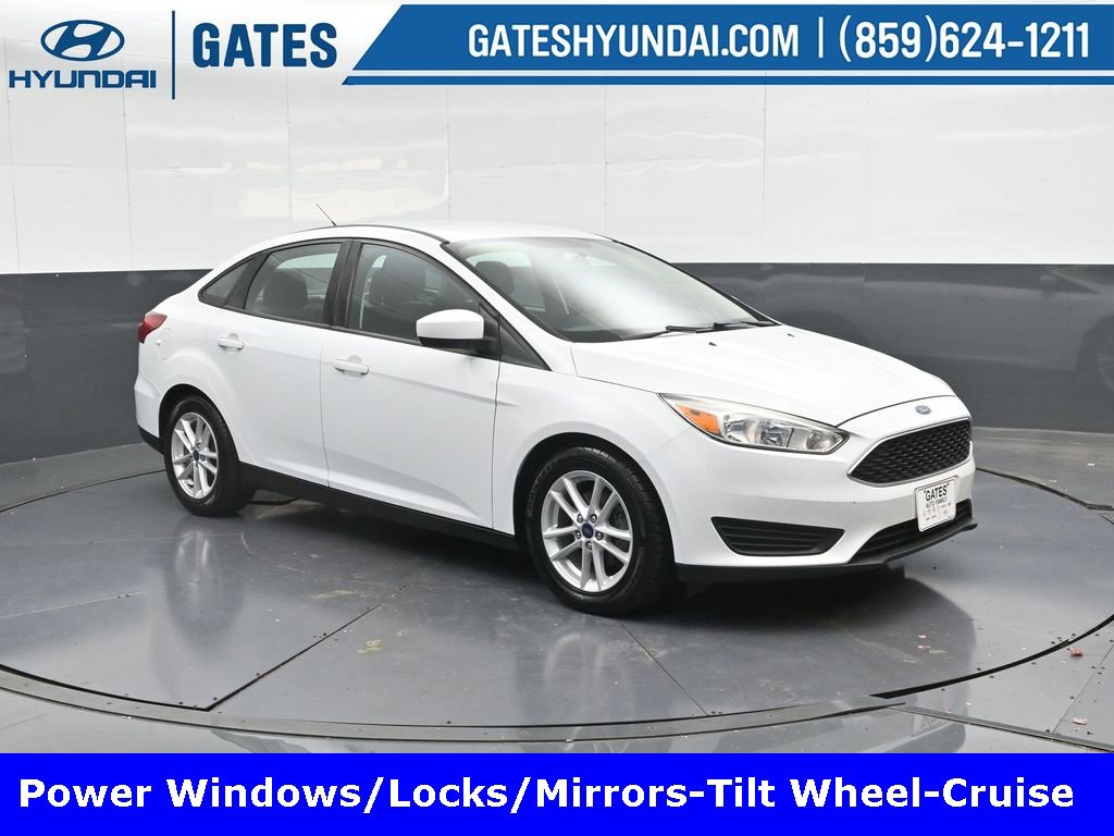 Used 2018 Ford Focus SE image 4