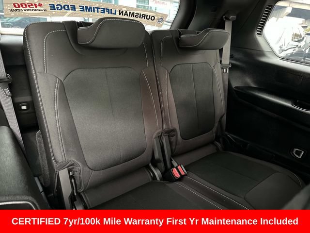 Used 2024 Jeep Grand Cherokee L Laredo AWD/4WD image 13