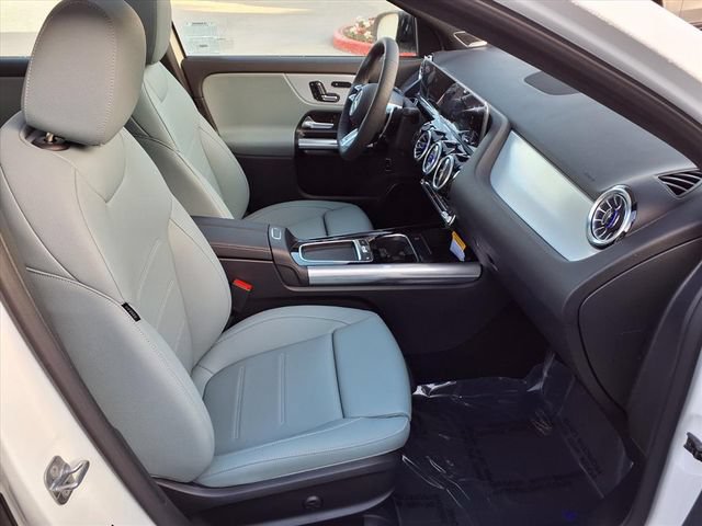 New 2026 Mercedes-Benz GLA 35 AMG 4MATIC image 16