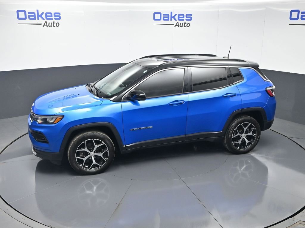 Used 2024 Jeep Compass Limited image 49