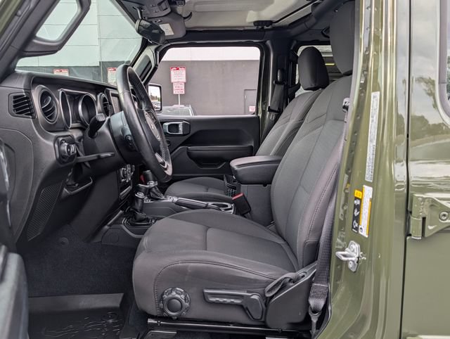 Used 2022 Jeep Wrangler Unlimited Sport AWD/4WD image 12