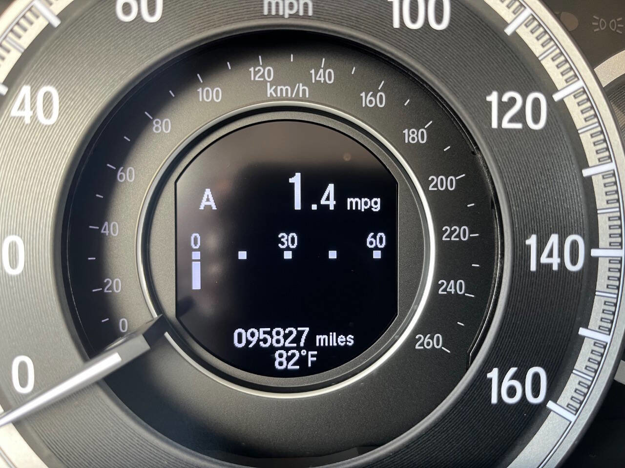 Used 2016 Honda Accord Touring image 25