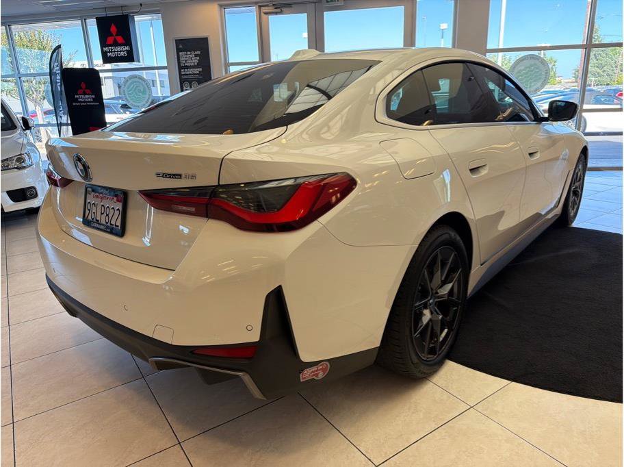 Used 2023 BMW i4 eDrive35 w/ Premium Package RWD image 5