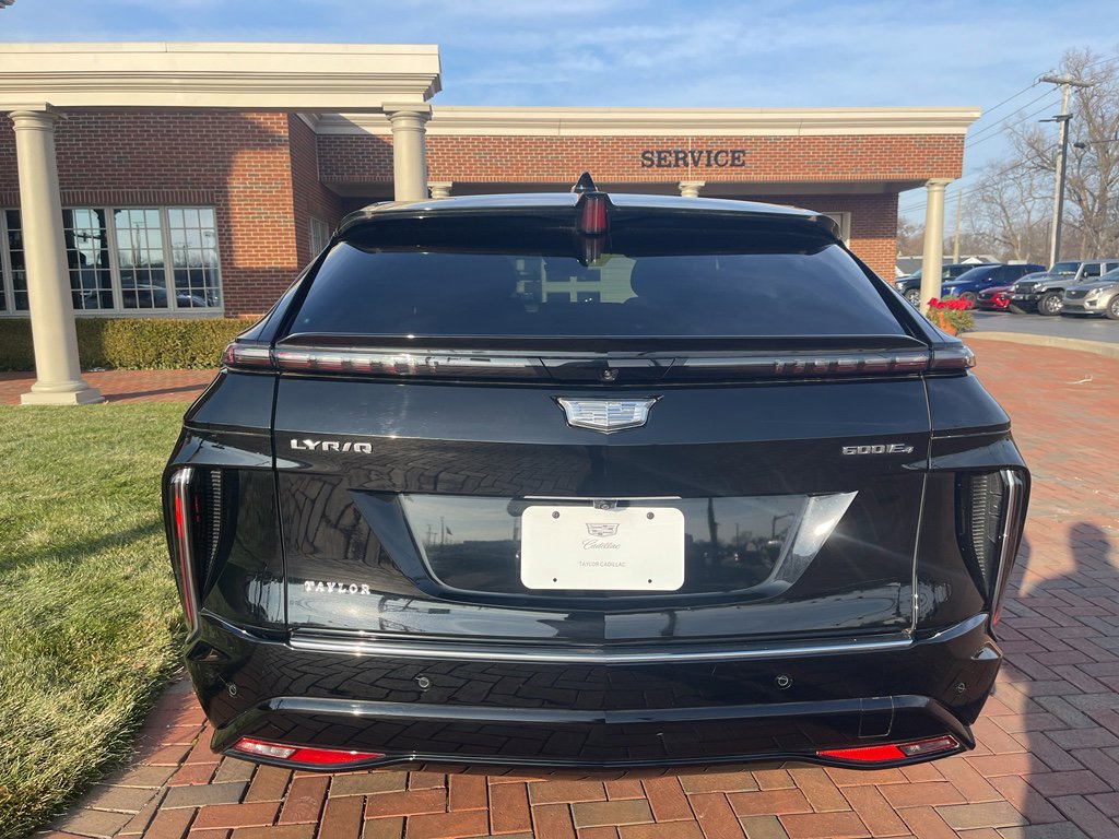 Used 2024 Cadillac Lyriq Luxury w/ LPO, Floor Liner Package image 9