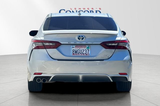 Used 2021 Toyota Camry XSE FWD image 5