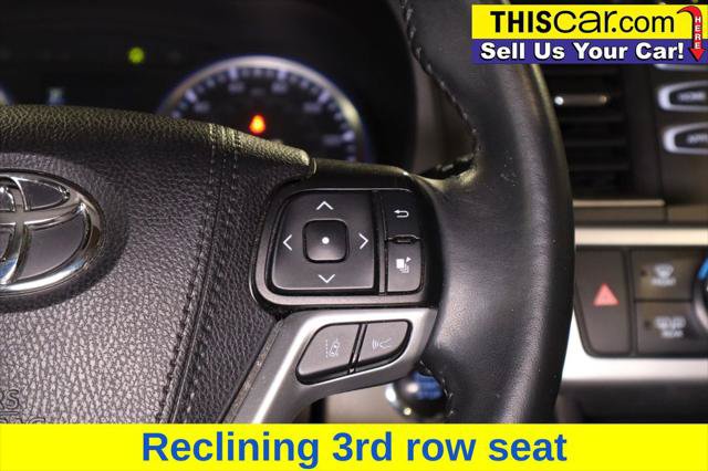 Used 2019 Toyota Highlander XLE FWD image 23