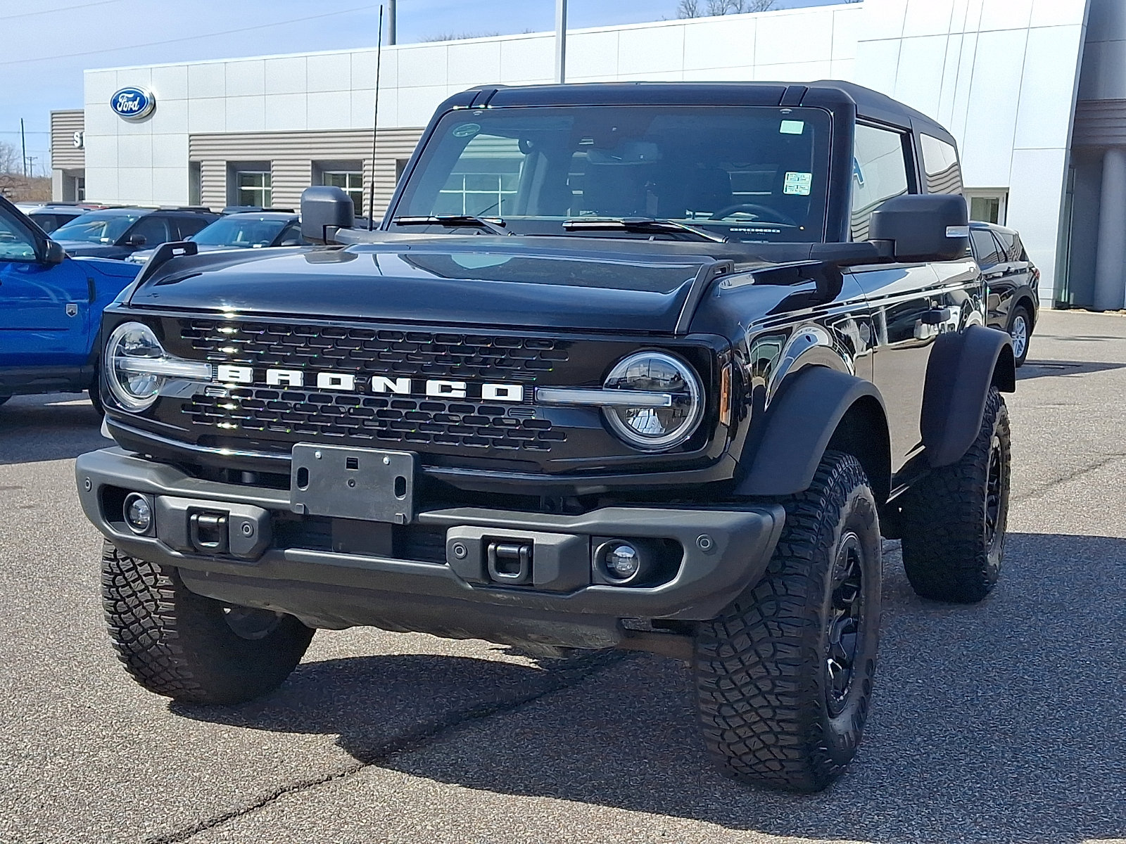 Certified 2023 Ford Bronco Wildtrak image 4