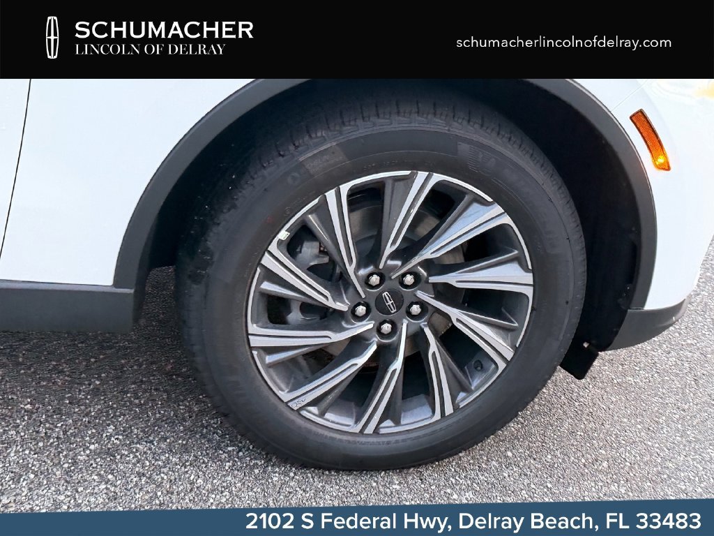 New 2026 Lincoln Aviator AWD image 9