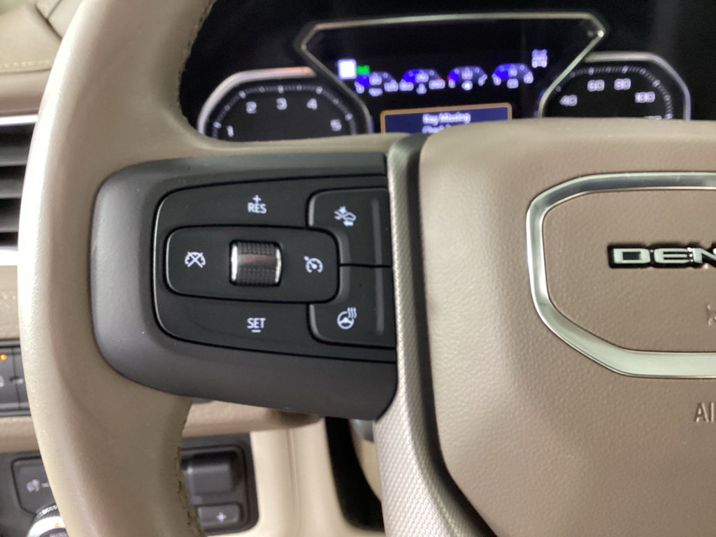 Used 2021 GMC Yukon Denali AWD/4WD image 26