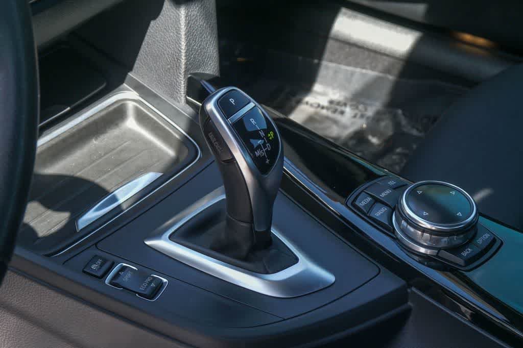Used 2014 BMW 335i Sedan RWD image 18