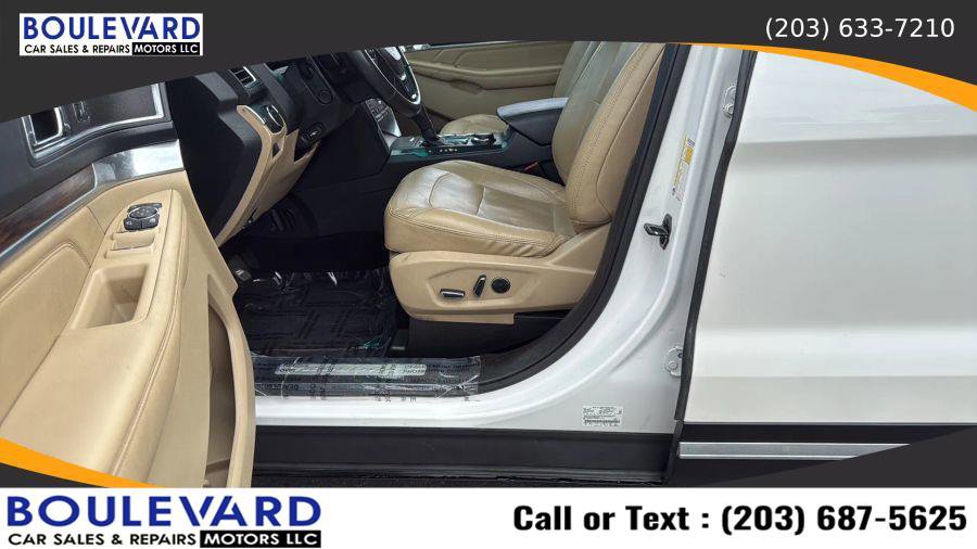 Used 2016 Ford Explorer Limited w/ Equipment Group 303A image 28