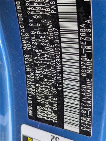 Used 2019 Toyota Camry XLE FWD image 23