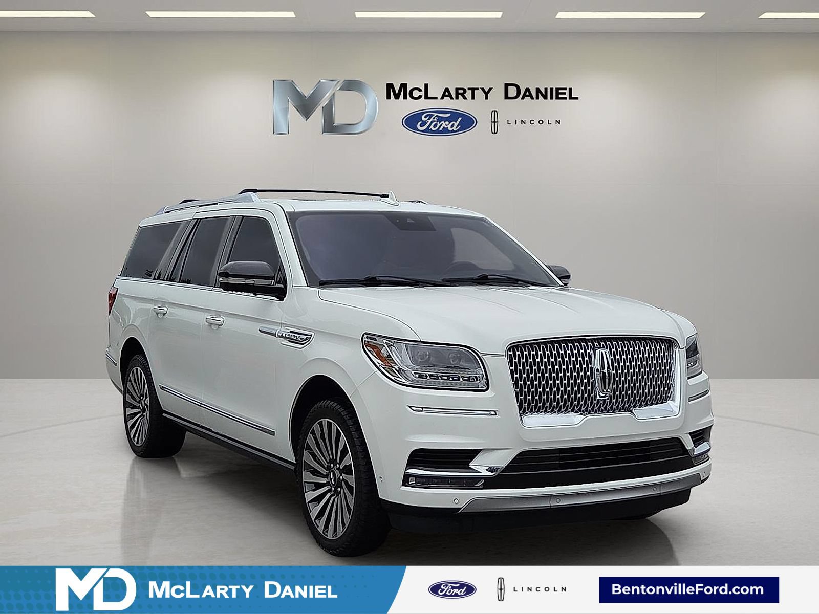 Used 2021 Lincoln Navigator L Reserve w/ Luxury Package AWD/4WD video 1