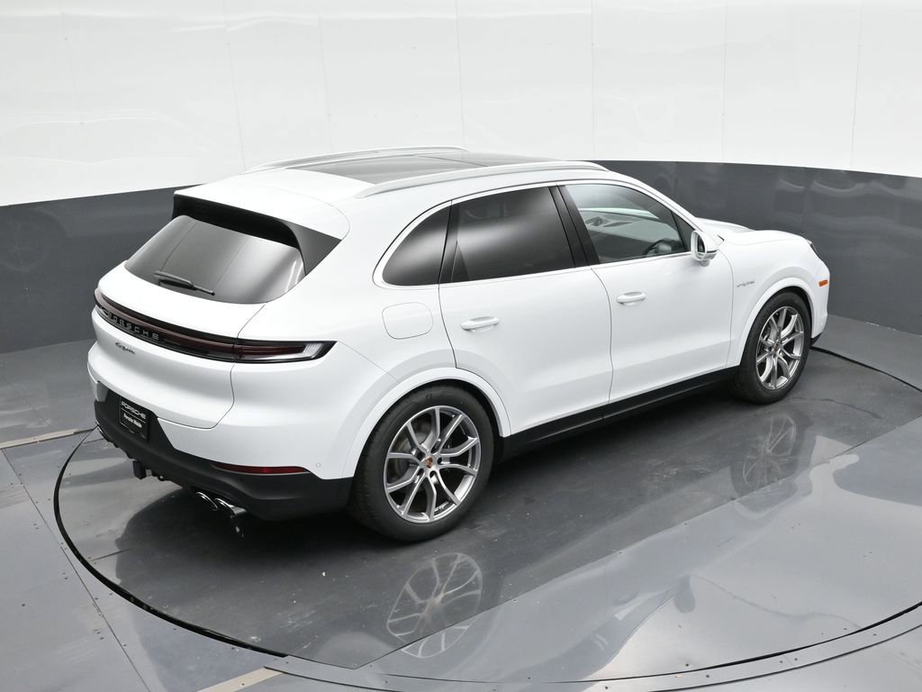 New 2025 Porsche Cayenne E-Hybrid image 30