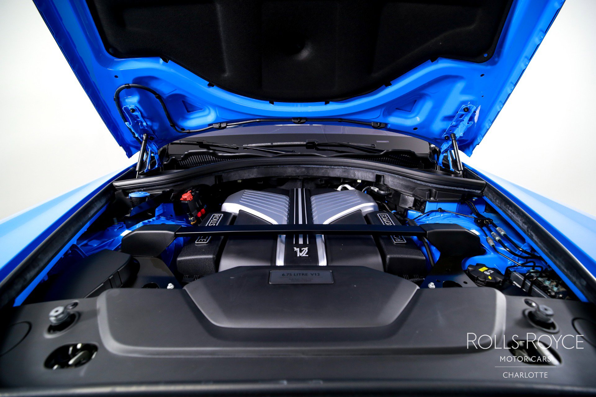 Used 2023 Rolls-Royce Cullinan image 36