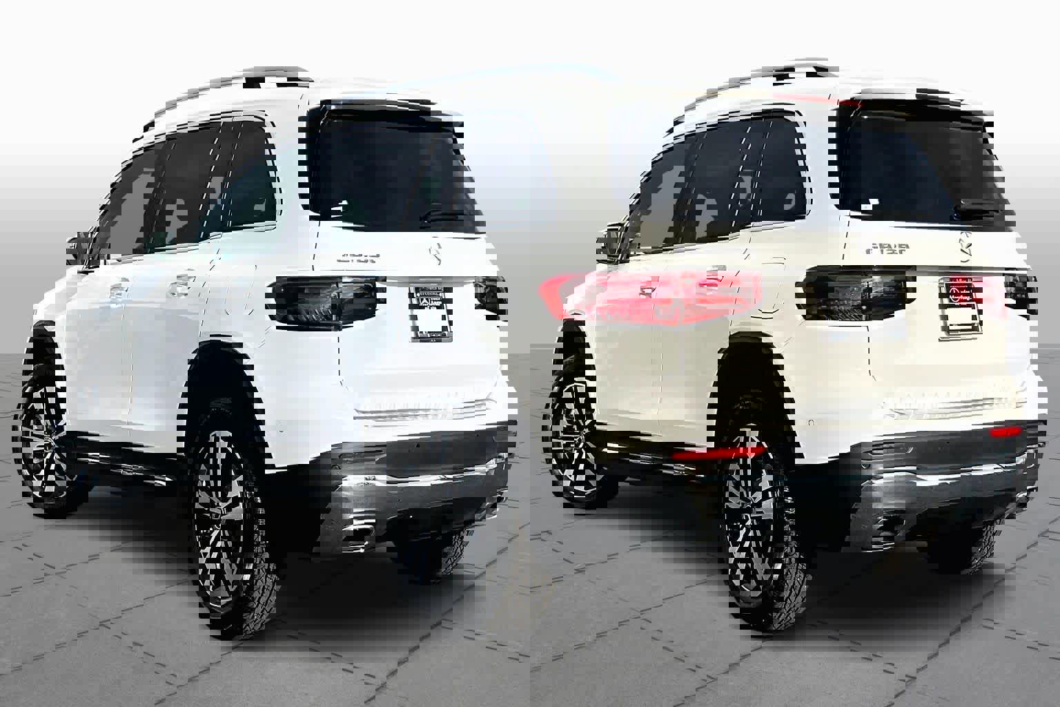 Certified 2025 Mercedes-Benz GLB 250 GLB 250 image 12