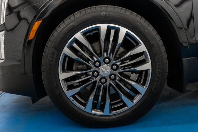 Used 2020 Cadillac XT5 Sportv AWD/4WD image 2