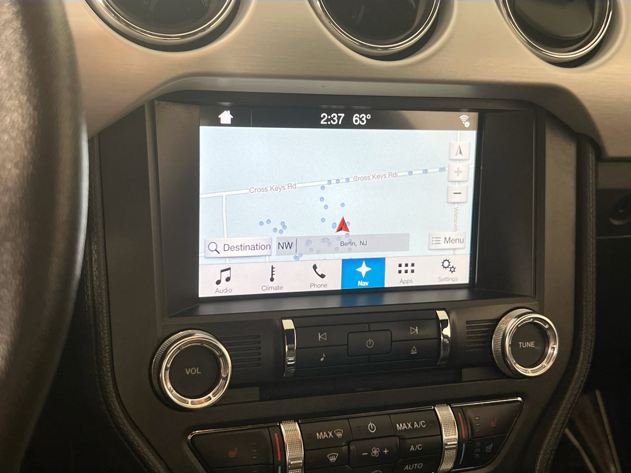 Used 2017 Ford Mustang Premium image 13