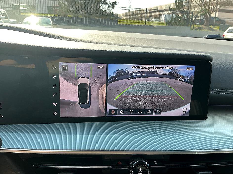 Certified 2025 Nissan Murano SL image 17