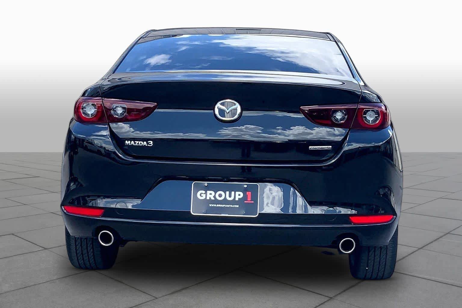 Used 2024 MAZDA MAZDA3 s FWD image 5