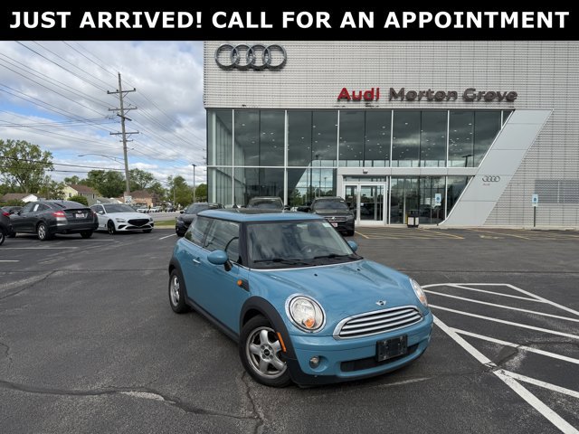 Used 2009 MINI Cooper Hardtop FWD image 1