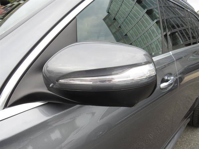 Used 2025 Mercedes-Benz GLS 450 4MATIC image 32