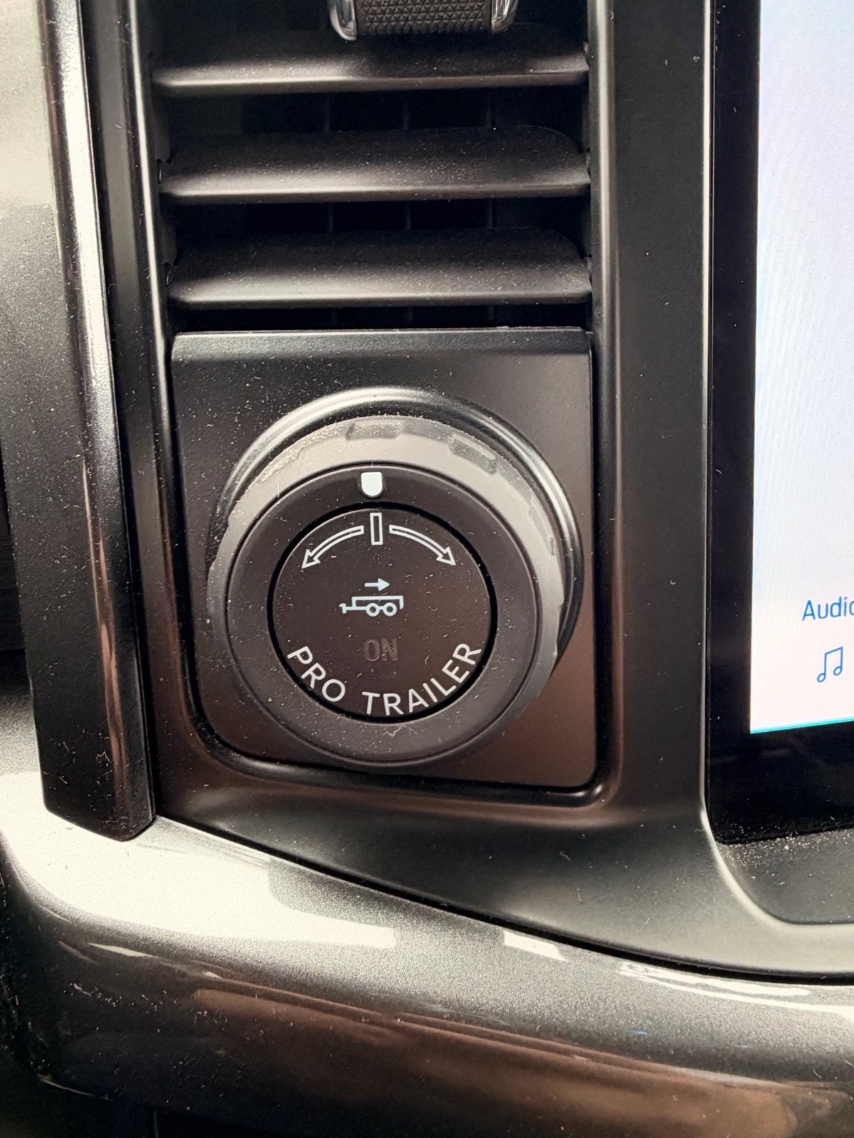 Used 2023 Ford F150 XLT w/ Equipment Group 302A High AWD/4WD image 19