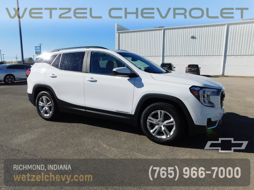 Used 2023 GMC Terrain SLE w/ Driver Convenience Package