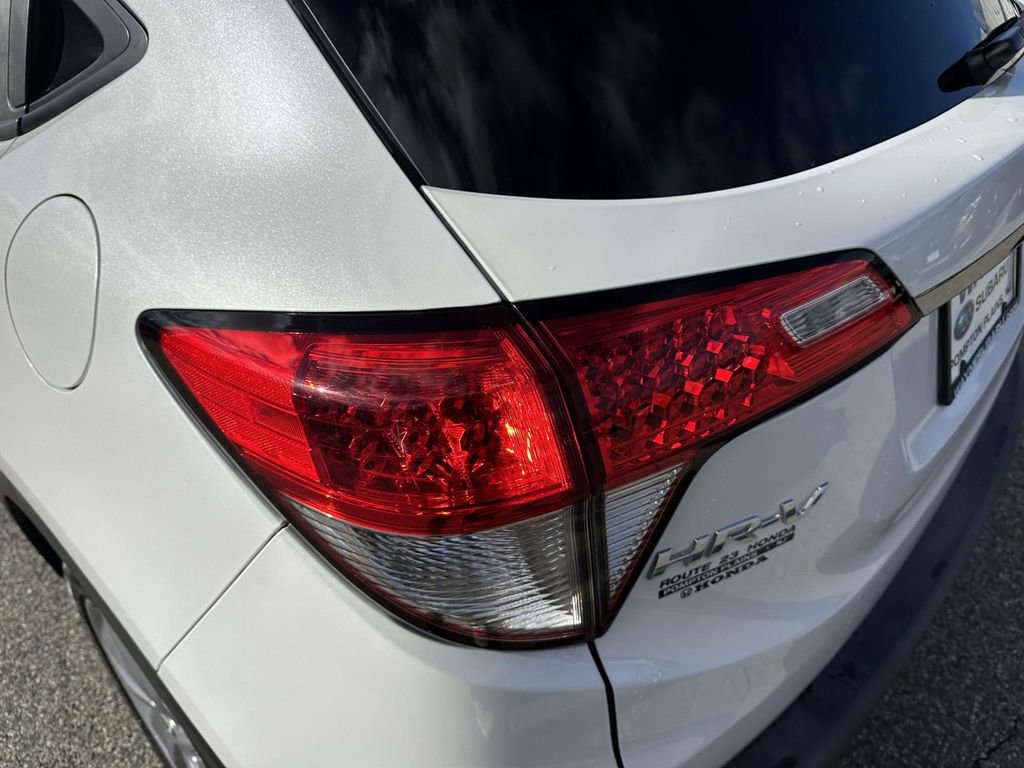 Used 2020 Honda HR-V EX image 8