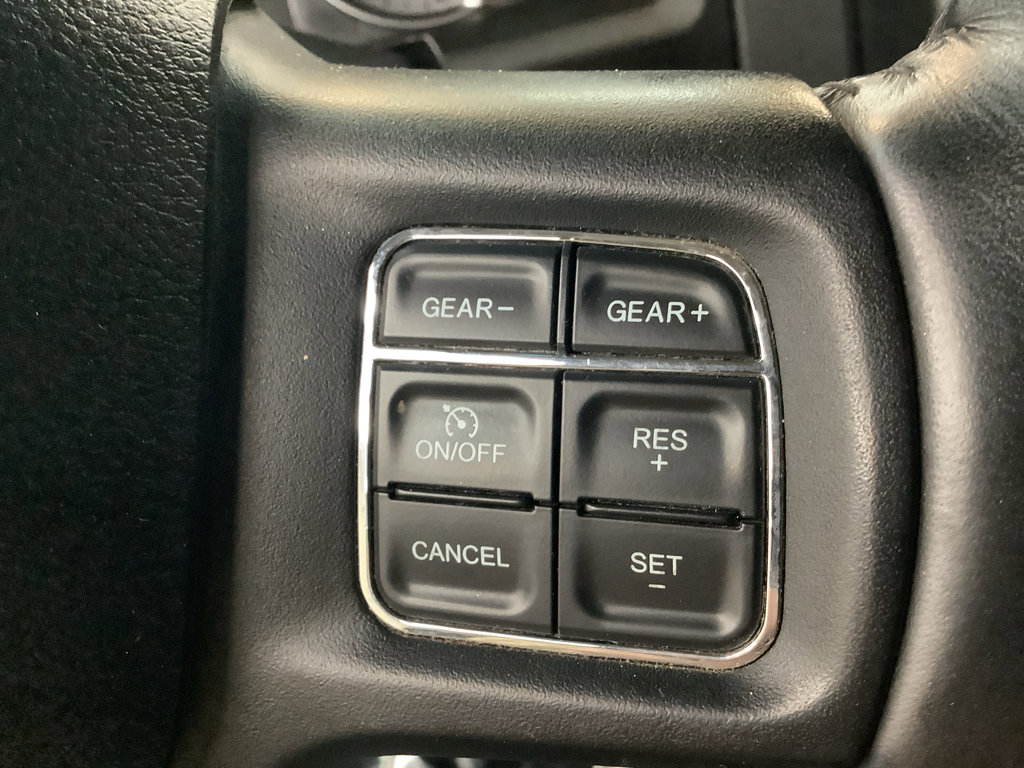 Used 2018 RAM 1500 Classic SLT image 18