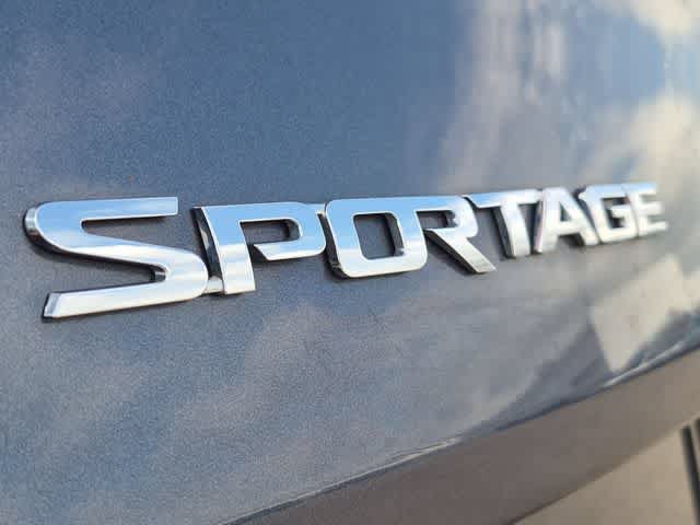 Used 2019 Kia Sportage EX w/ Option Group 040 AWD/4WD image 13