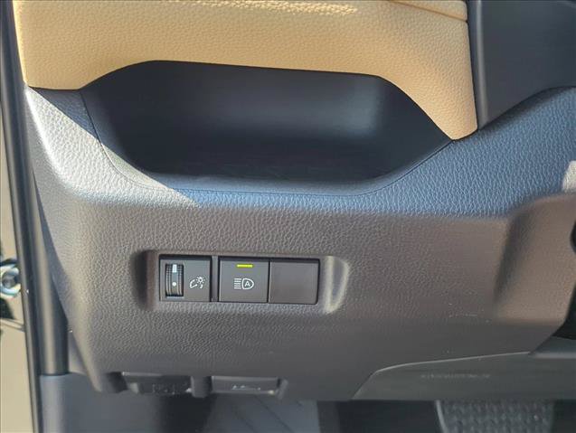 Certified 2025 Toyota RAV4 LE FWD image 16